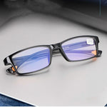 Lunettes de lecture légère anti-lumière bleue - Vignette | Le coin du lecteur