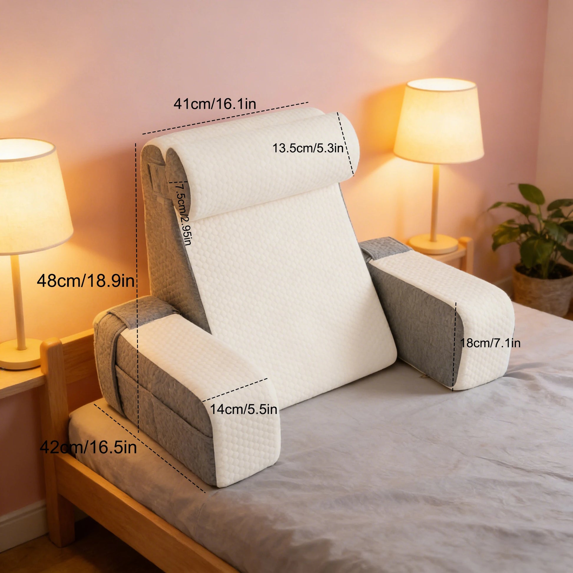 coussin de lecture avec accoudoirs et appui-tête avec mesures indiquées